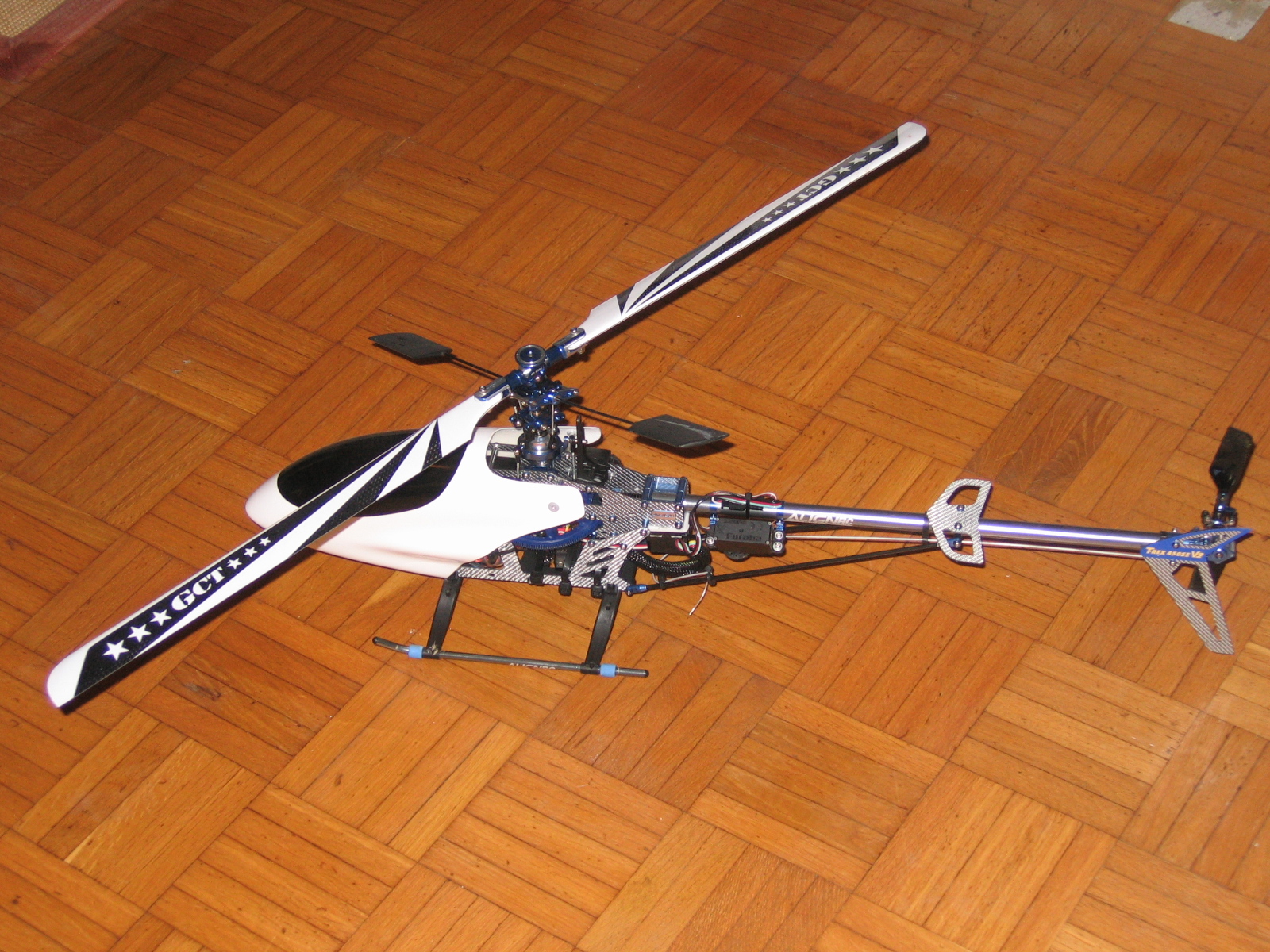 Trex_450-2.jpg