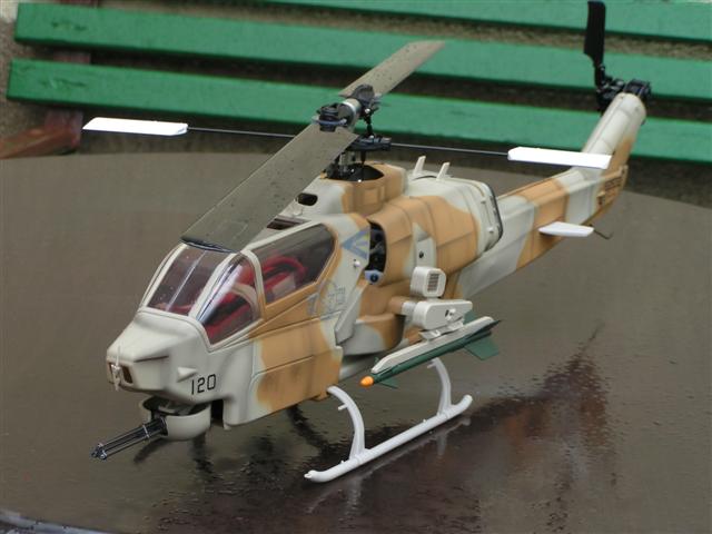 MiniTitan mit SuperCobra-Rumpf