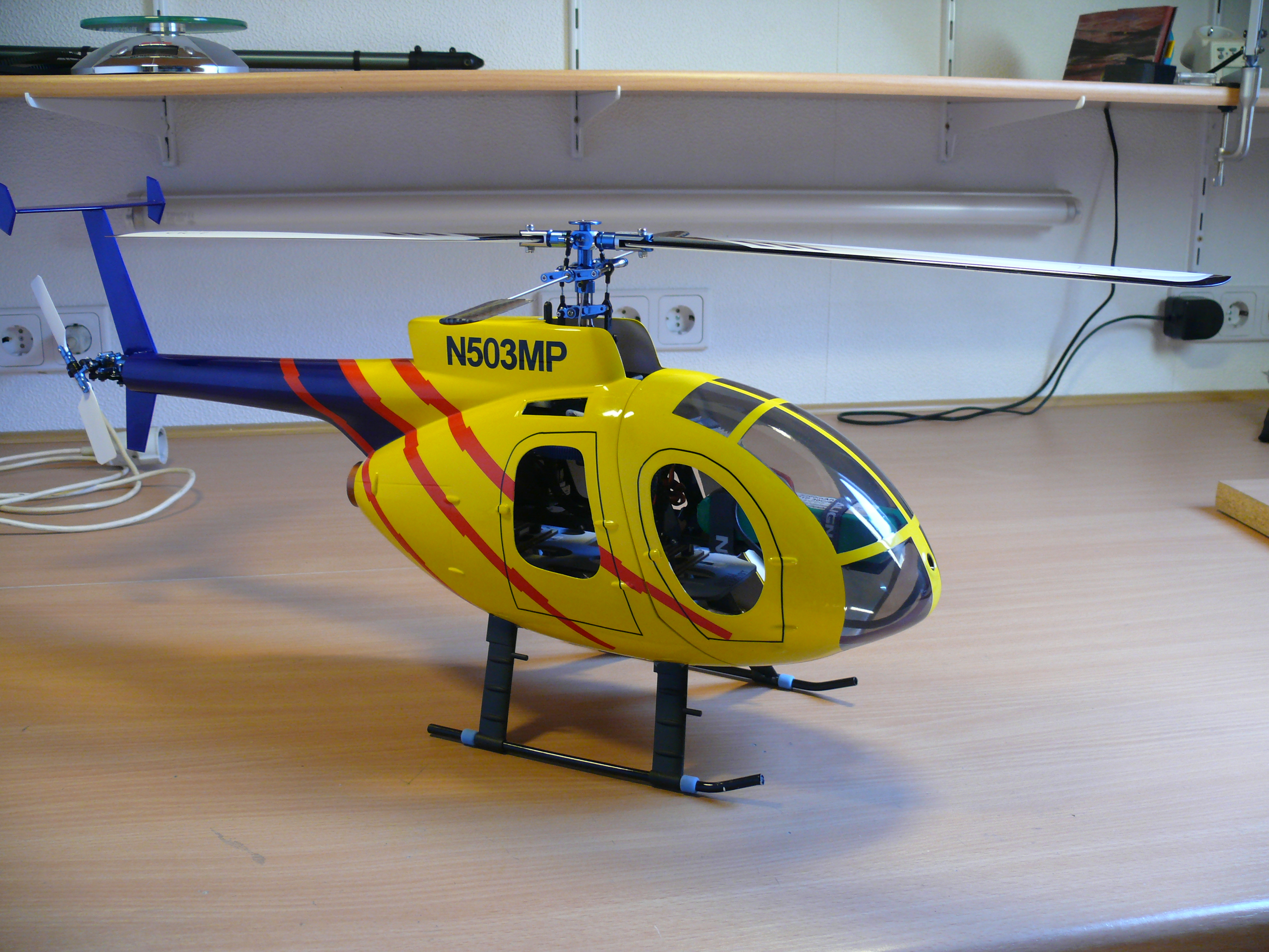 Hughes 500 02.JPG