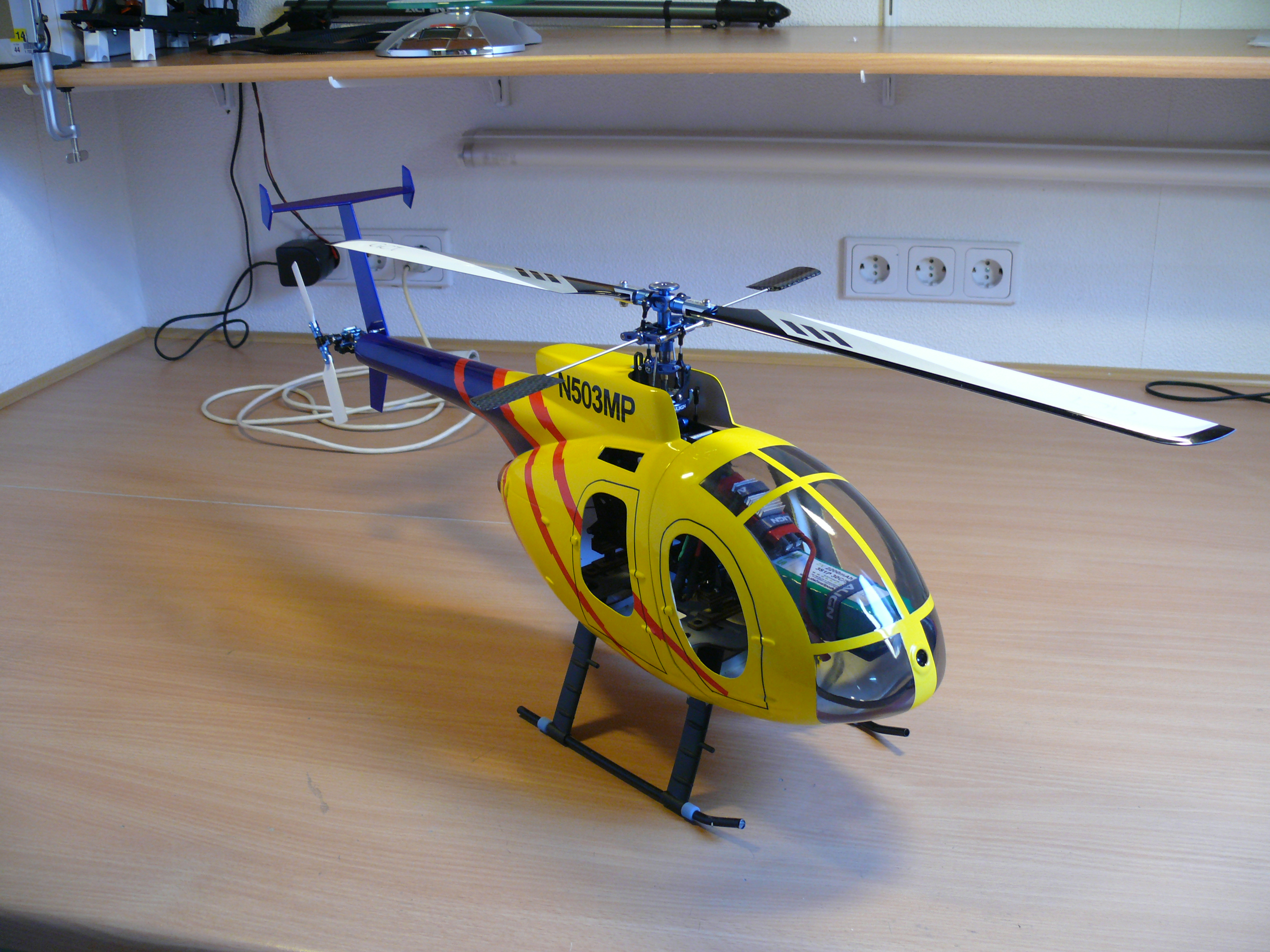 Hughes 500 01.JPG