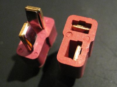 Deans UltraPlug.jpg