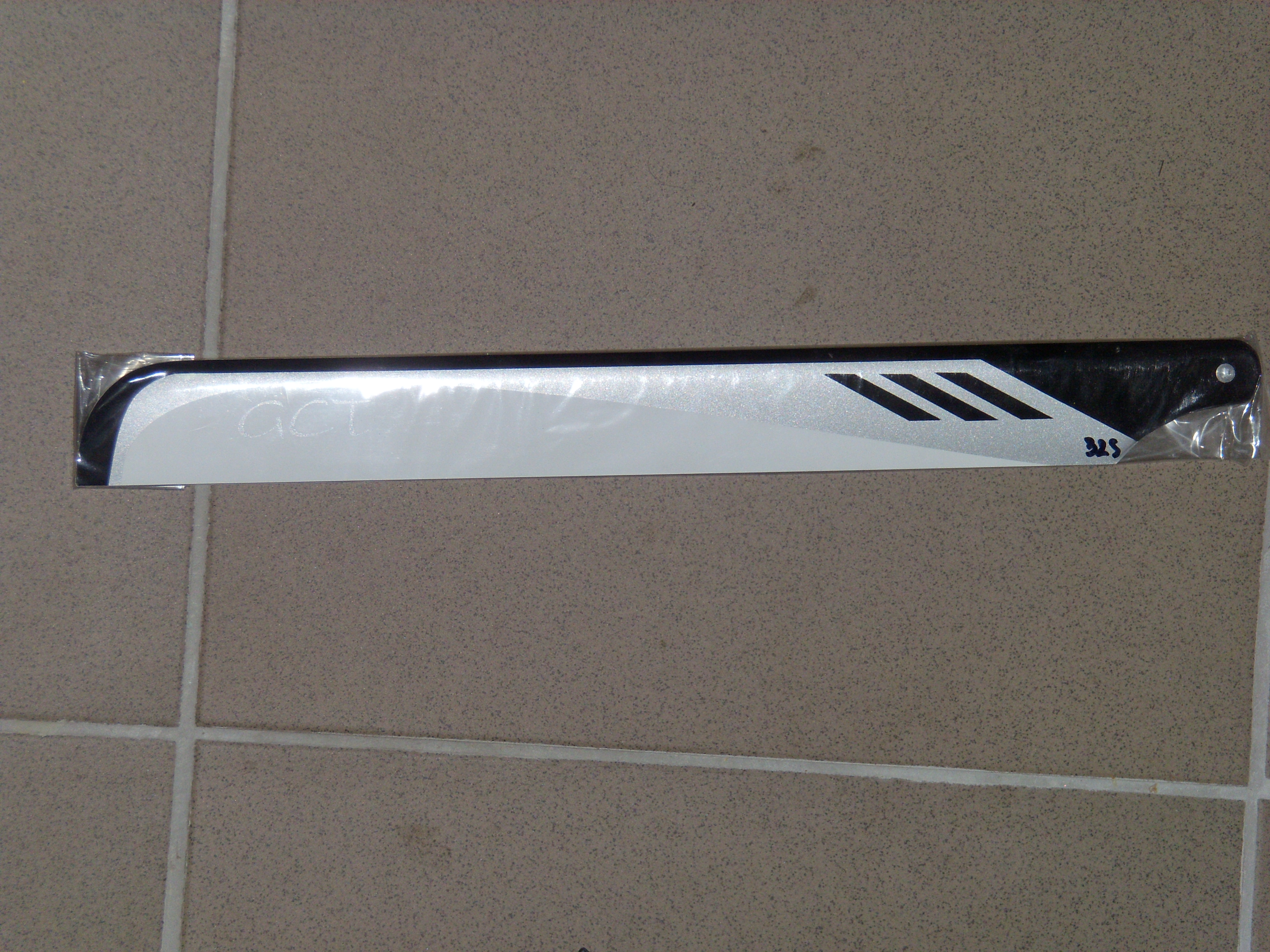 SI850405.JPG