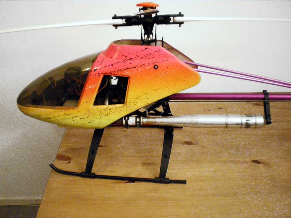 Uni 2000 Seite links.jpg