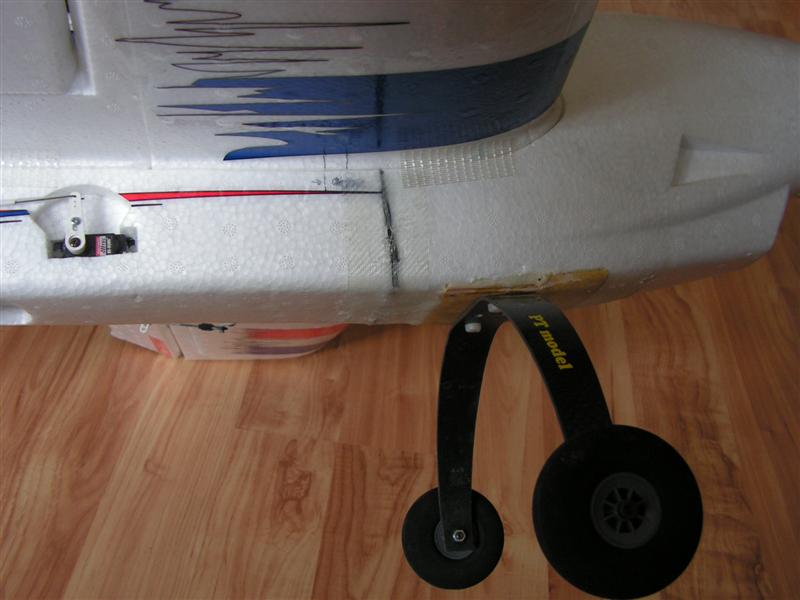 PICT0017 (Medium).JPG