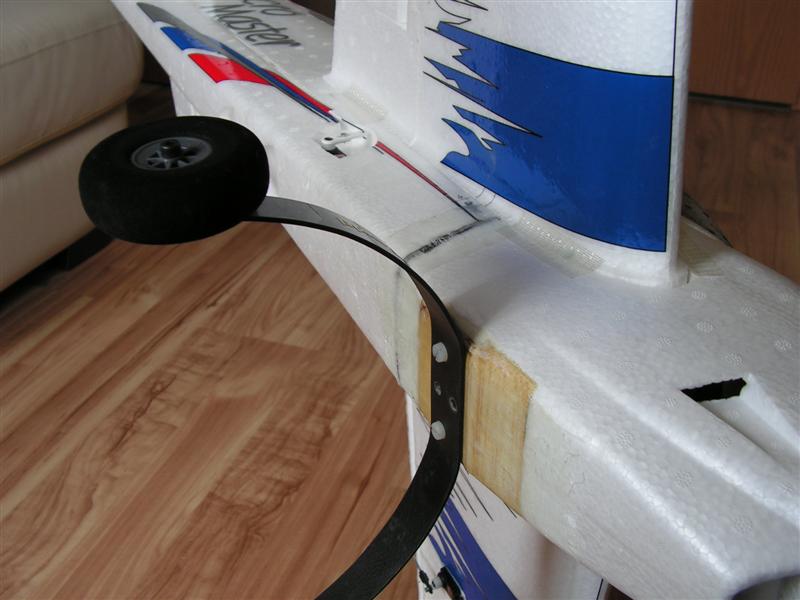 PICT0016 (Medium).JPG