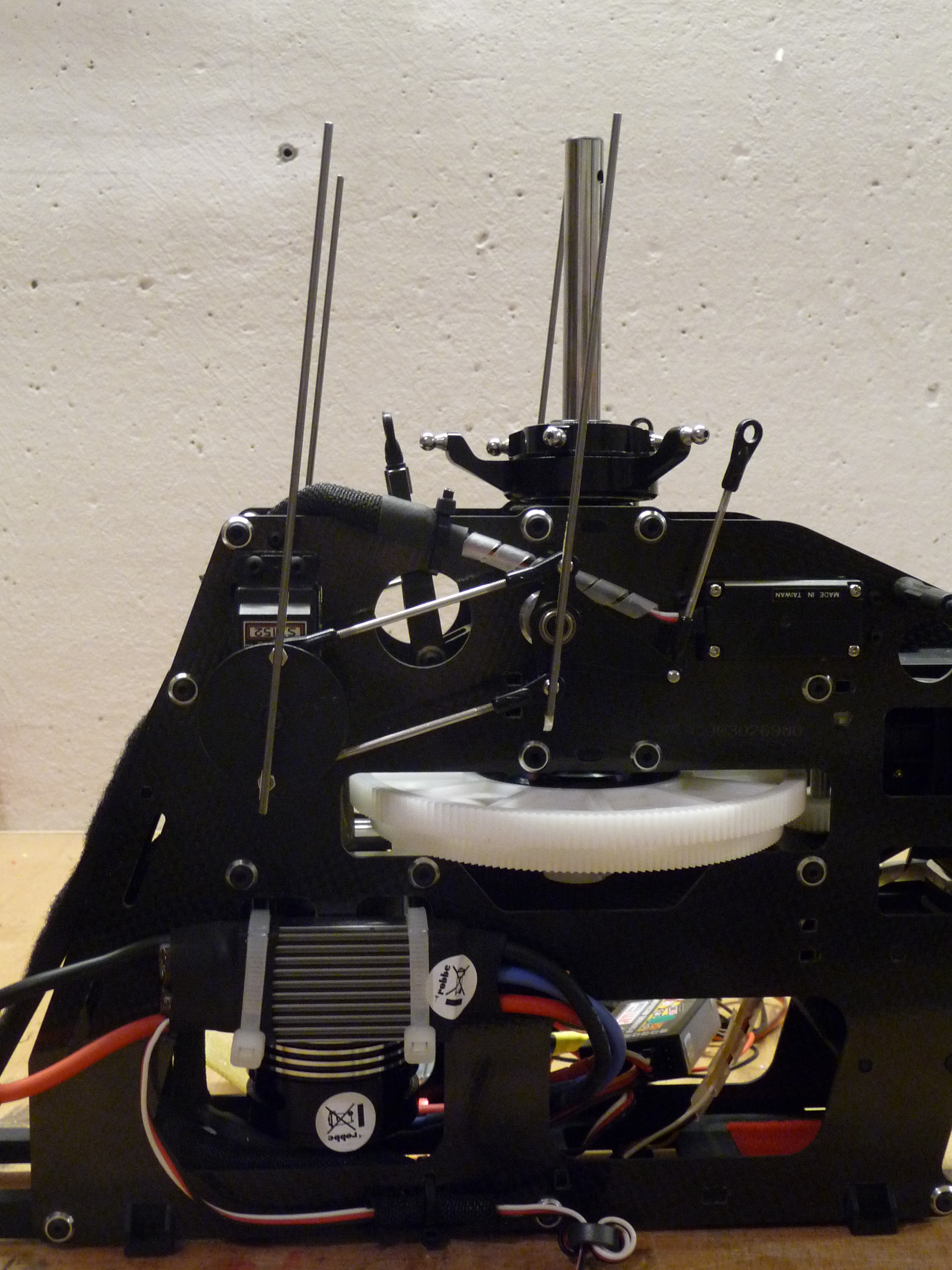 04 600ESP hinten.JPG