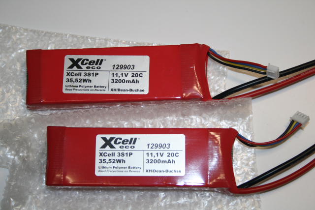 2x LIPO 3s-3200 mAh , 20 / 30c ( 1c )