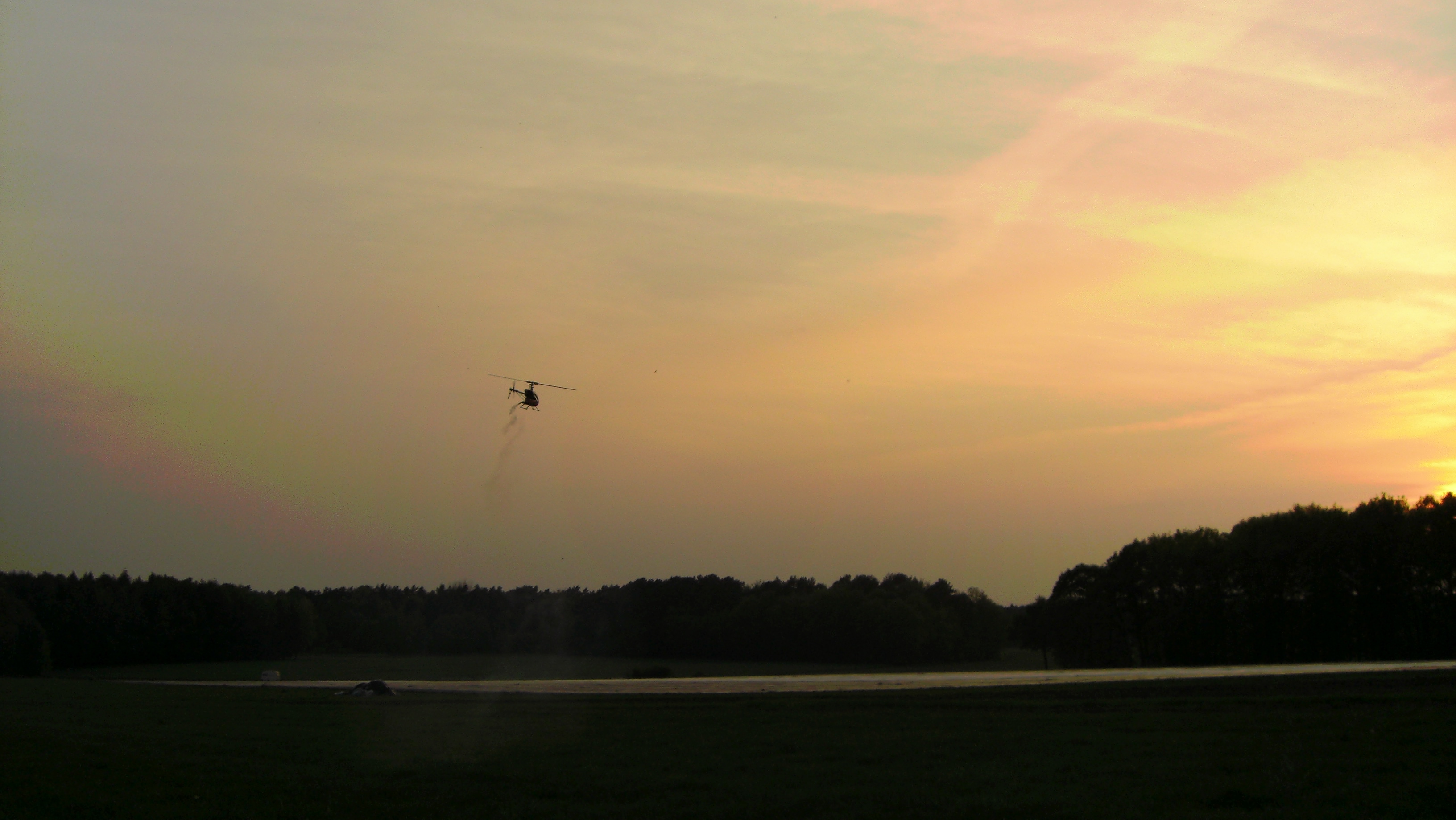 Joschi trex600N Sonnenuntergang.JPG