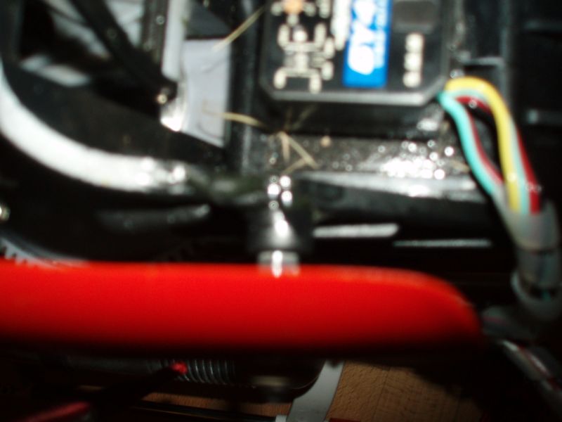 Hier kann man den gebrochenen haubenhalter sehen