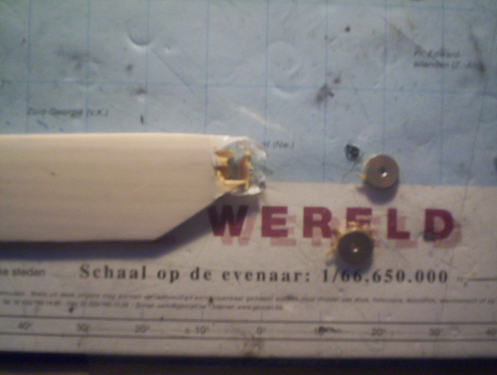 Der Verursacher 
<br />Die Messing halterung war noch In der Blatthalterung am  heli und das Blaltt 150 mtr im Grass