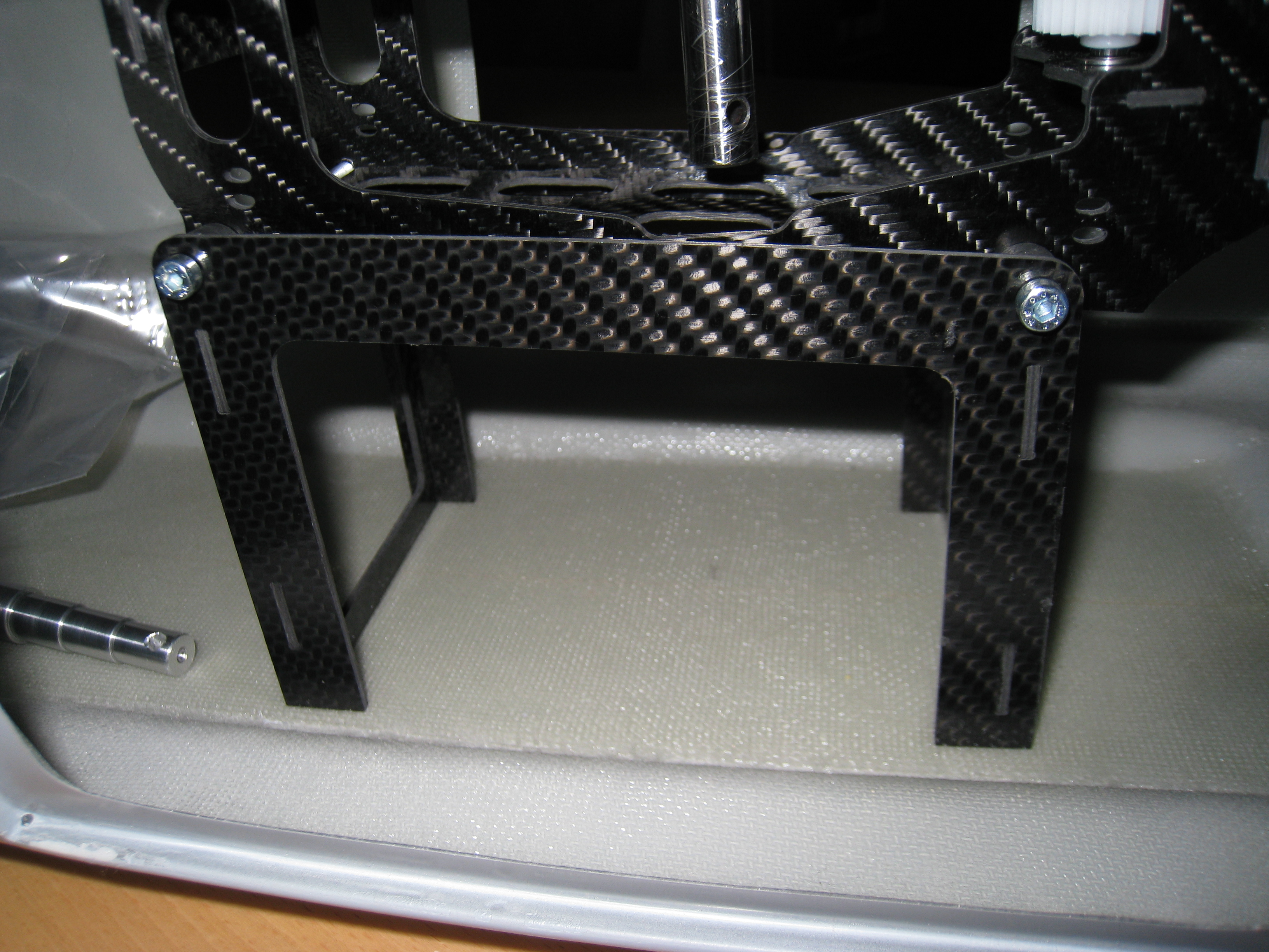 Chassifüße 005.JPG