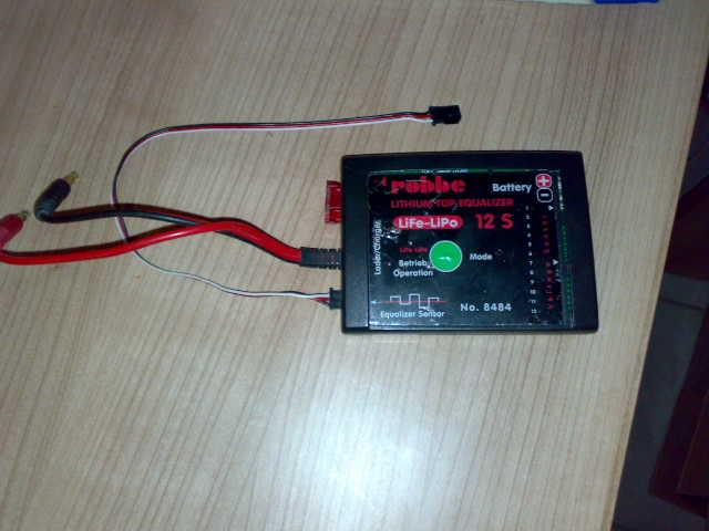 Robbe 12s Balancer.jpg