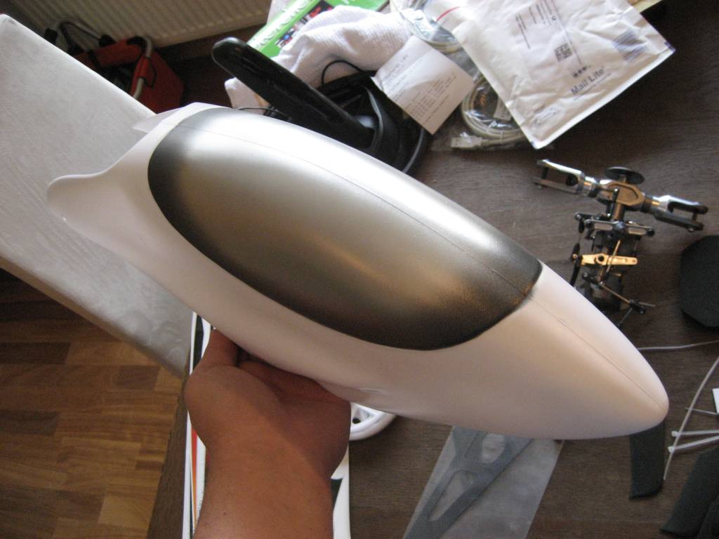 als erstes guckt einen die haube an. billigste tupper-ware, fette schweißnaht, die nehm ich nicht.<br />höchstens mit ein paar...