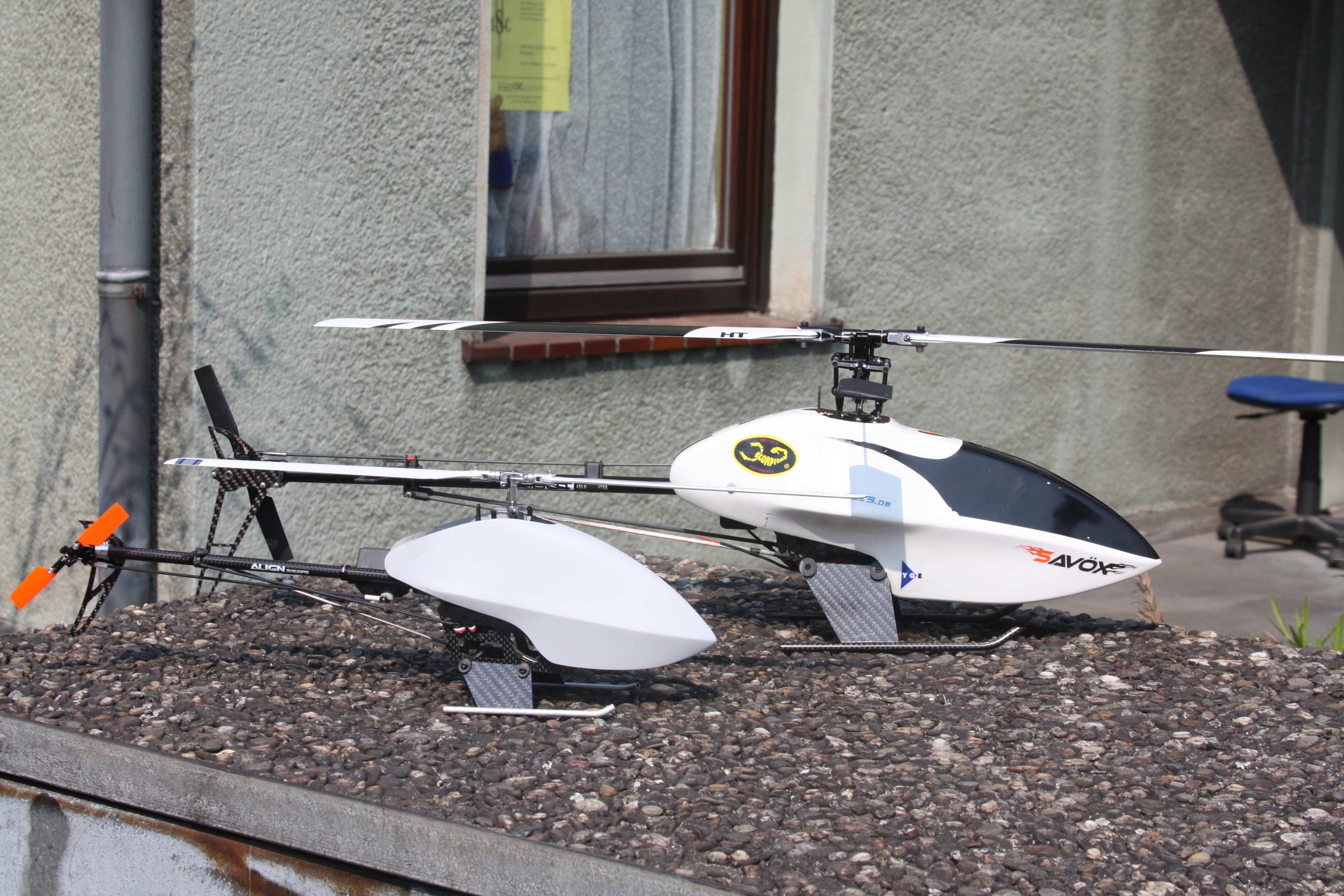 Hier mit kleinen Brüderchen ;)