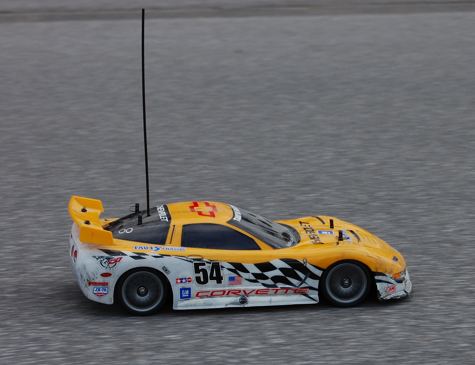 TA-04S Corvette C5R