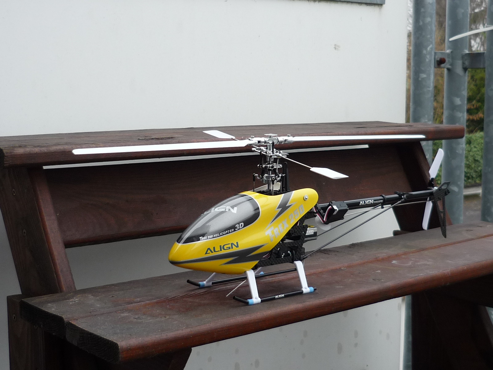 Verkauf wie auf dem Foto mit der Haube ohne Empfänger