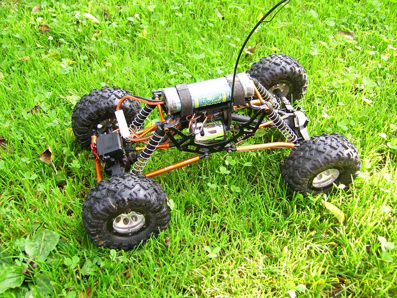 CRAWLER.JPG