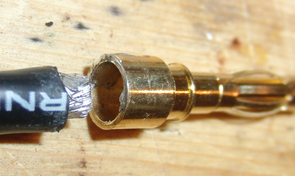 Stecker_Kabel.jpg