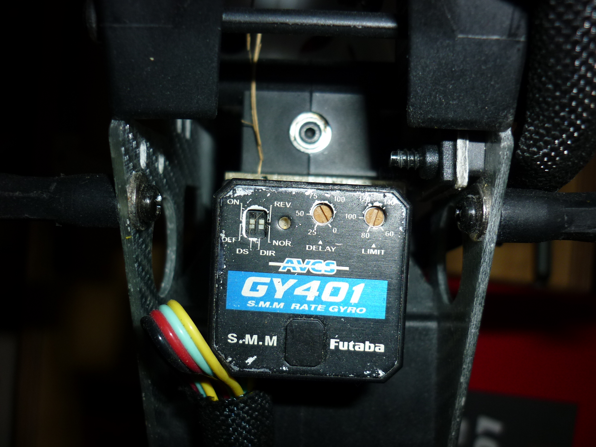 Futaba GY401