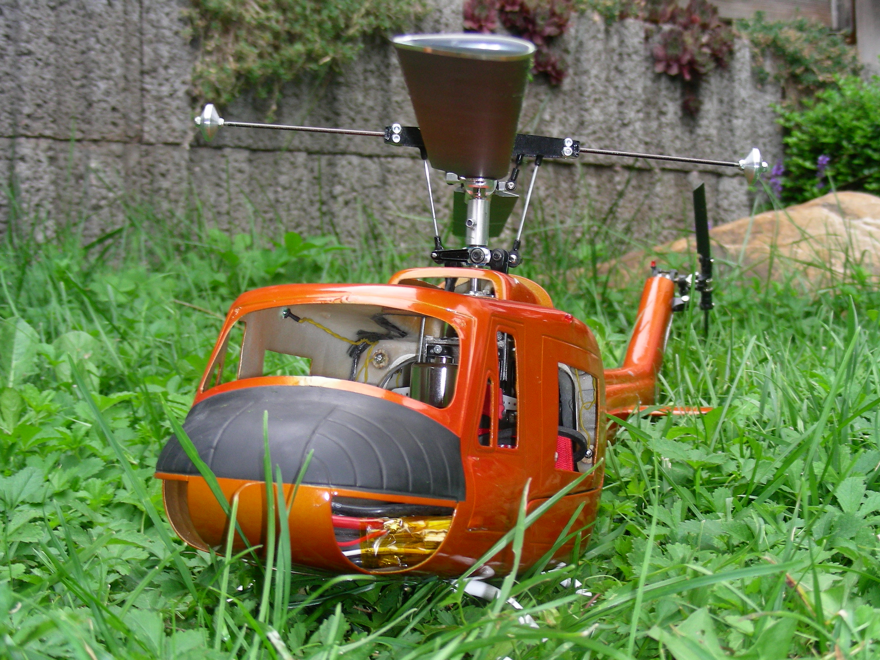 450er UH-1B, siehe Sig
