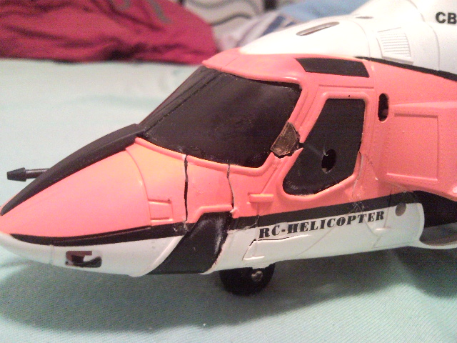 Im Moment sehr provisorisch repariert, wollte halt so schnell wie möglich wieder in die Luft.