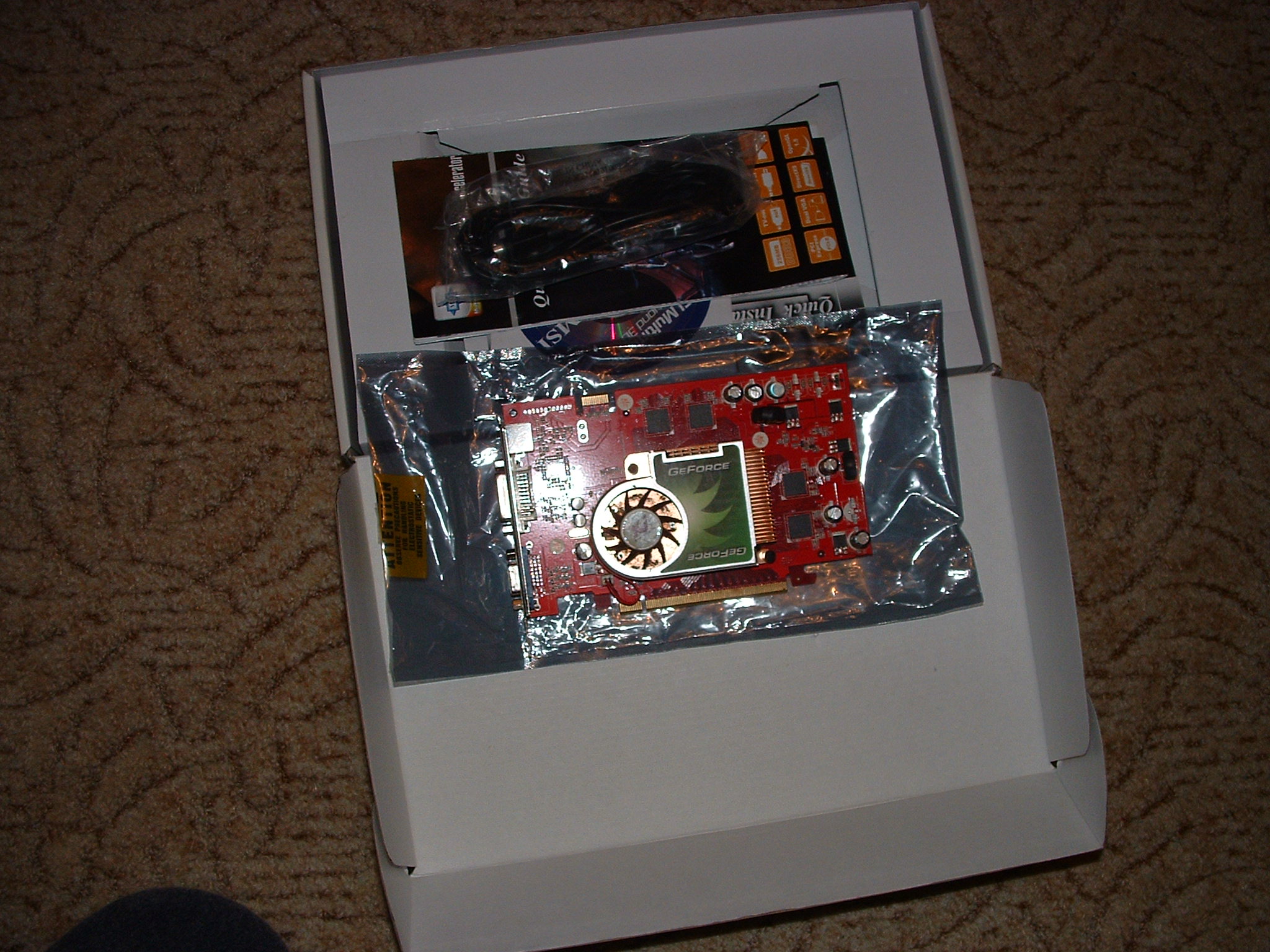 GeForce 6600 PCI-E 128 VGA DVI TV Out