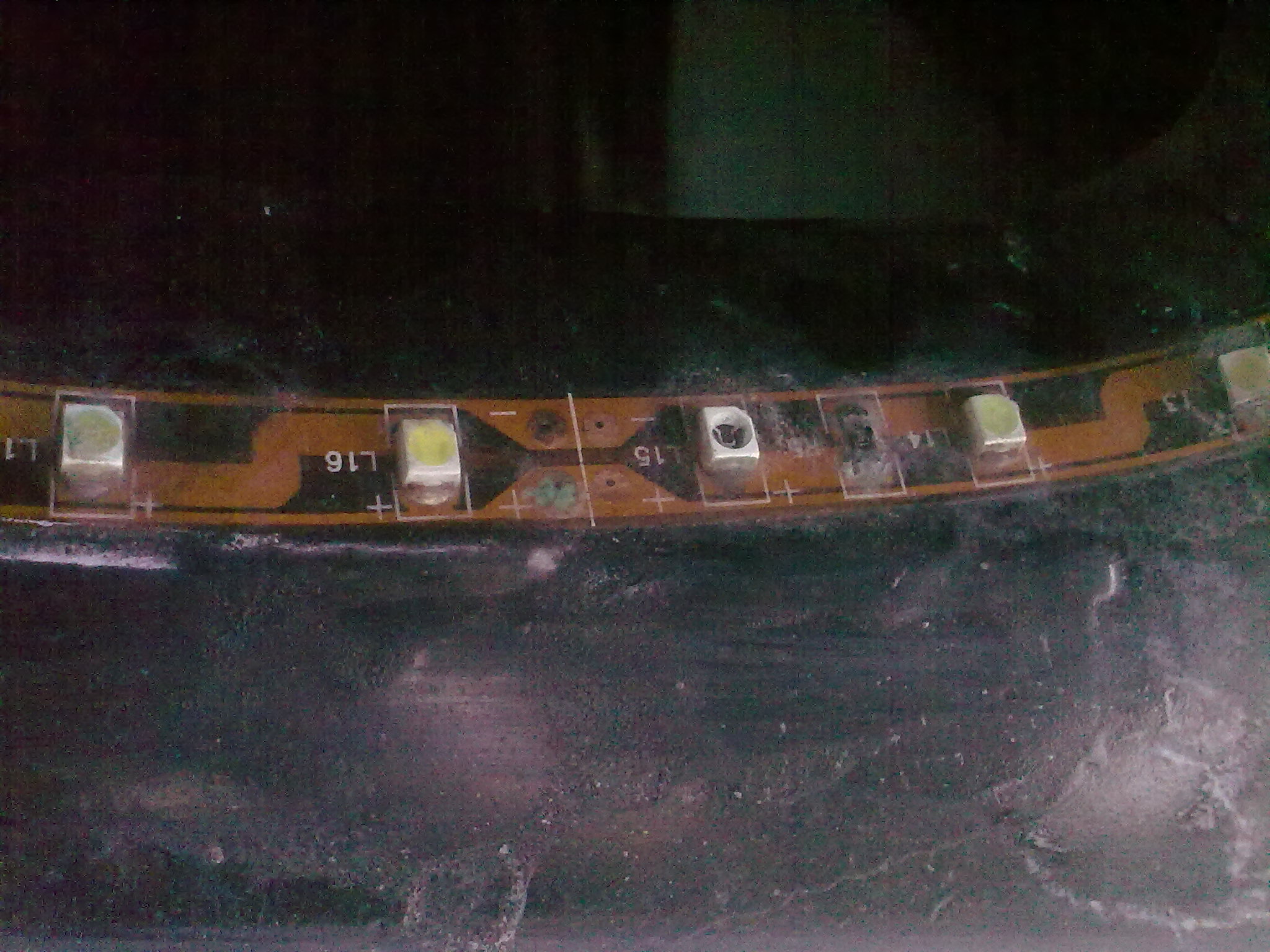 12122010069.jpg
