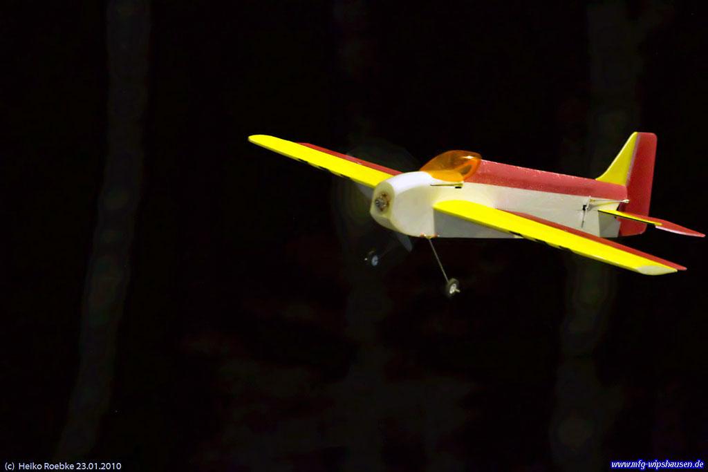 Flutlichtfliegen7.jpg