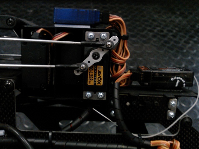 E620 Servo.jpg