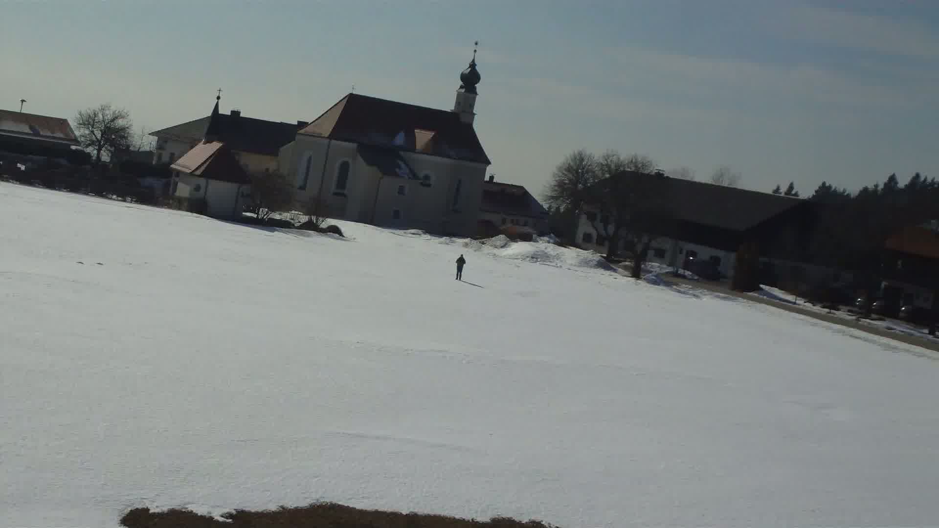 vlcsnap-2011-02-25-14h15m18s127.jpg