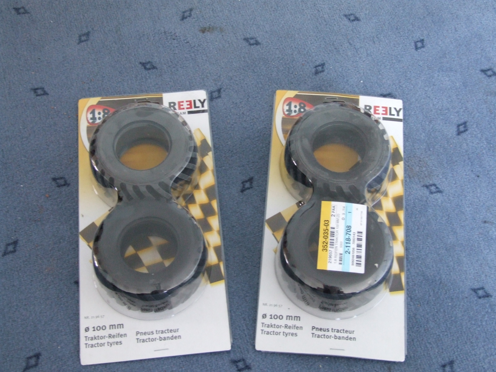 In der Originalverpackung.