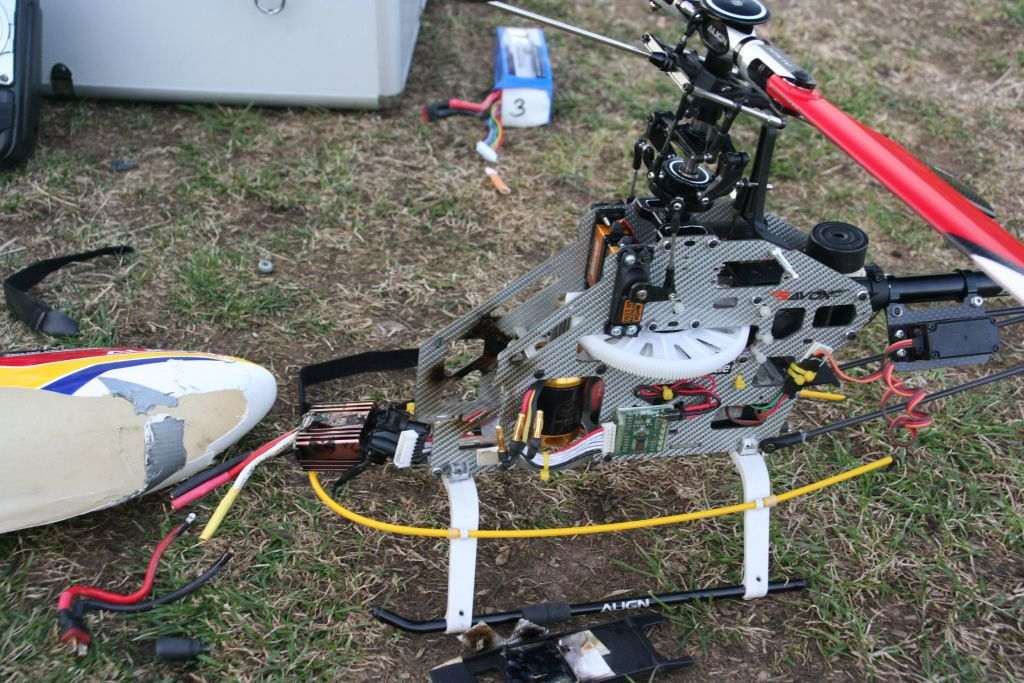 T-Rex 500 nach Reglerbrand